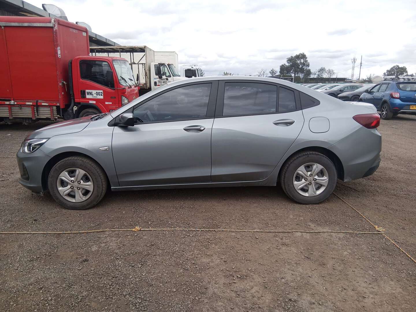 Chevrolet - Onix - 2025
