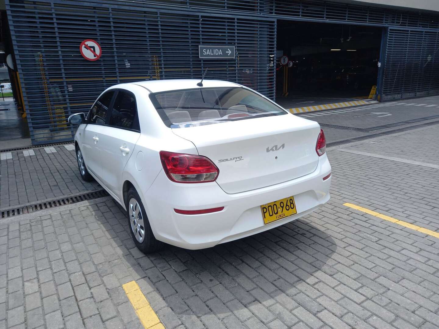 Kia - Soluto - 2025