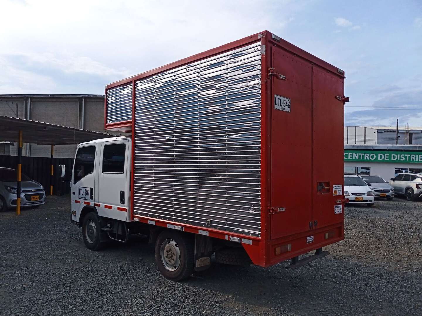 Chevrolet - NHR Doble - 2023