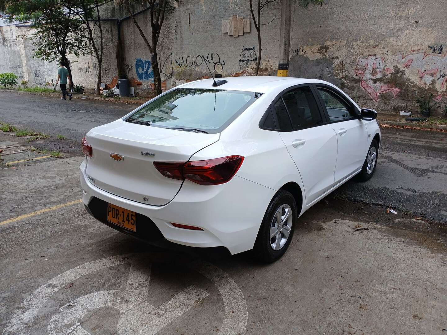 Chevrolet - Onix - 2025