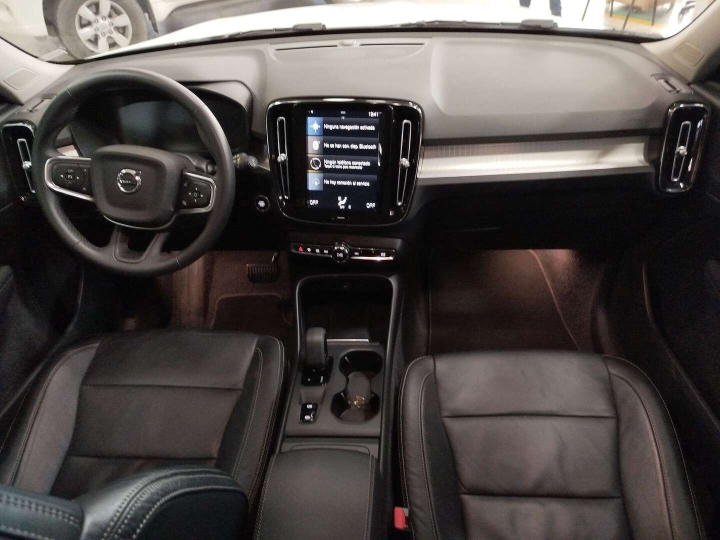 Volvo - XC40 - 2022
