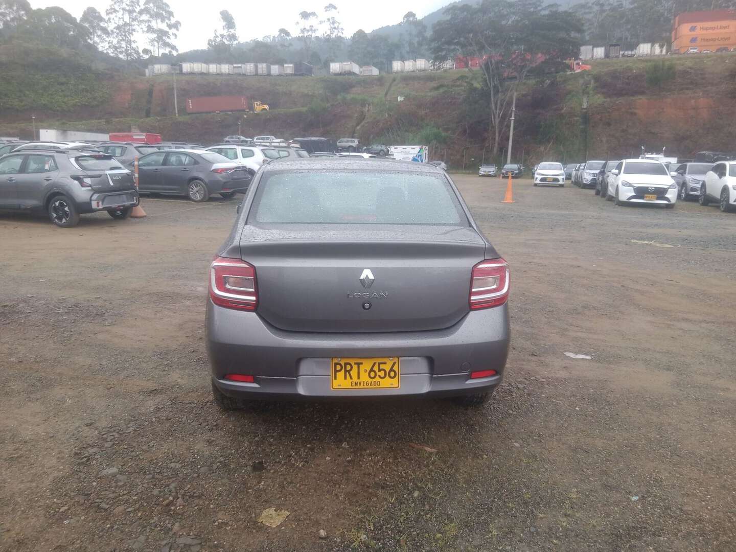 Renault - Logan - 2026