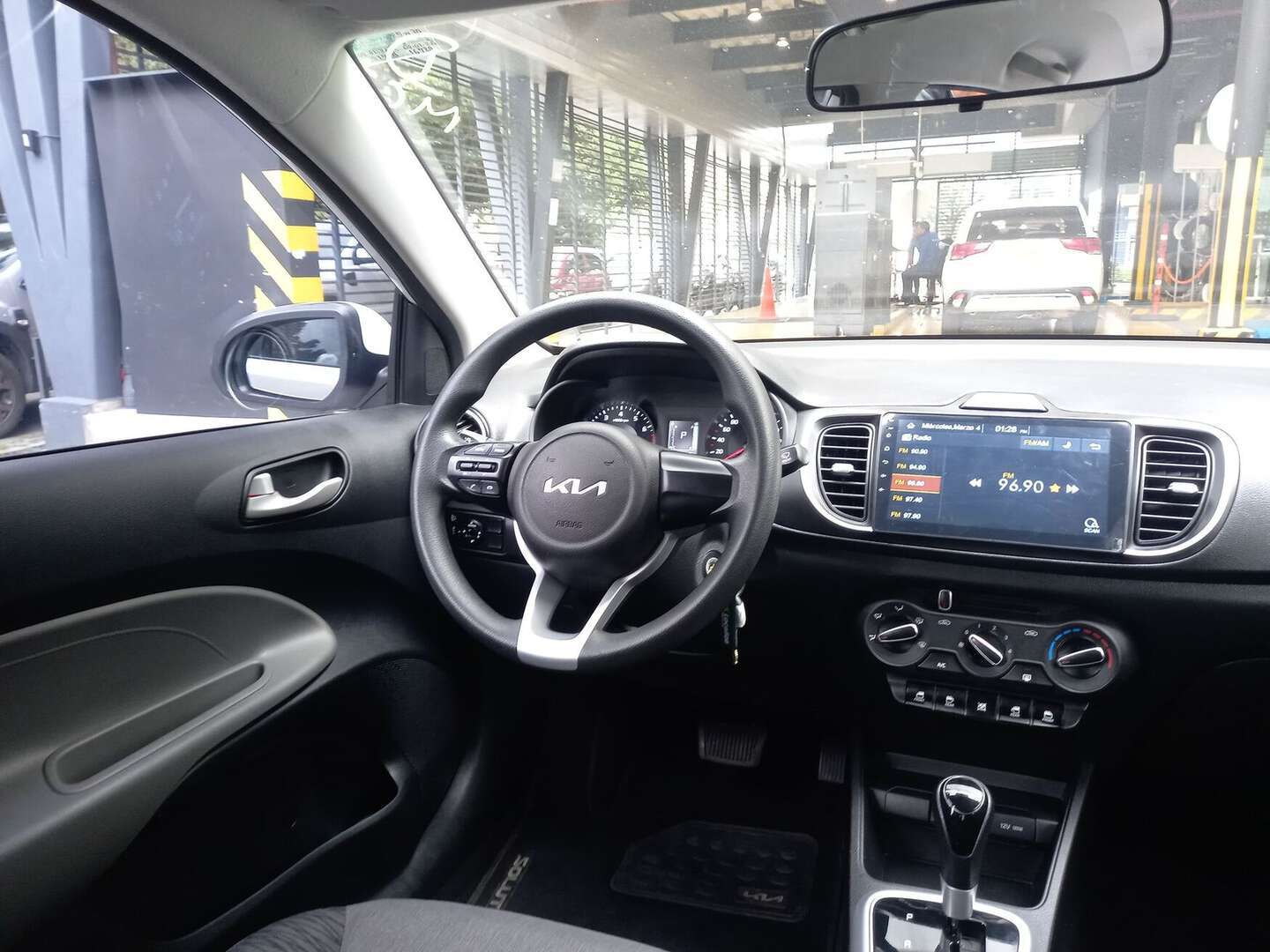 Kia - Soluto - 2025