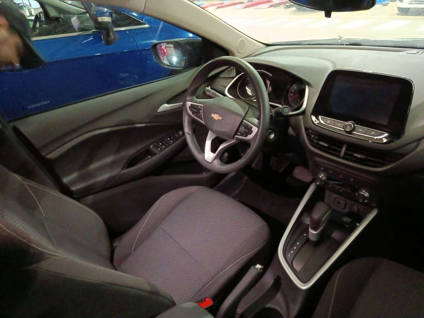 Chevrolet - Onix - 2025