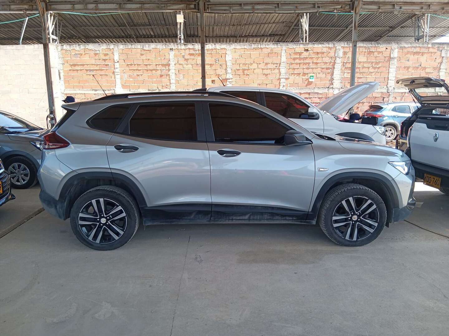 Chevrolet - Tracker - 2025