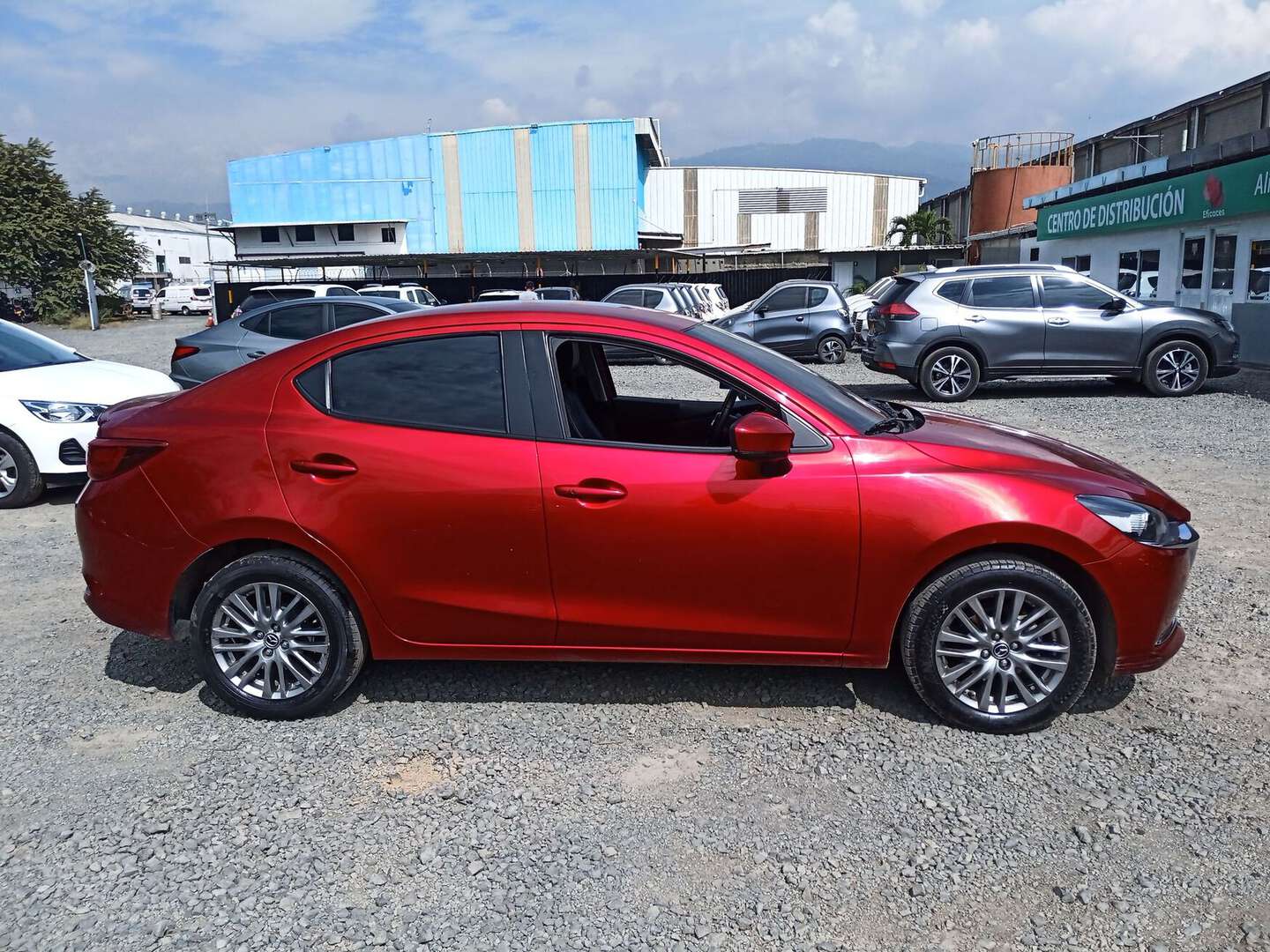 Mazda - 2 - 2023