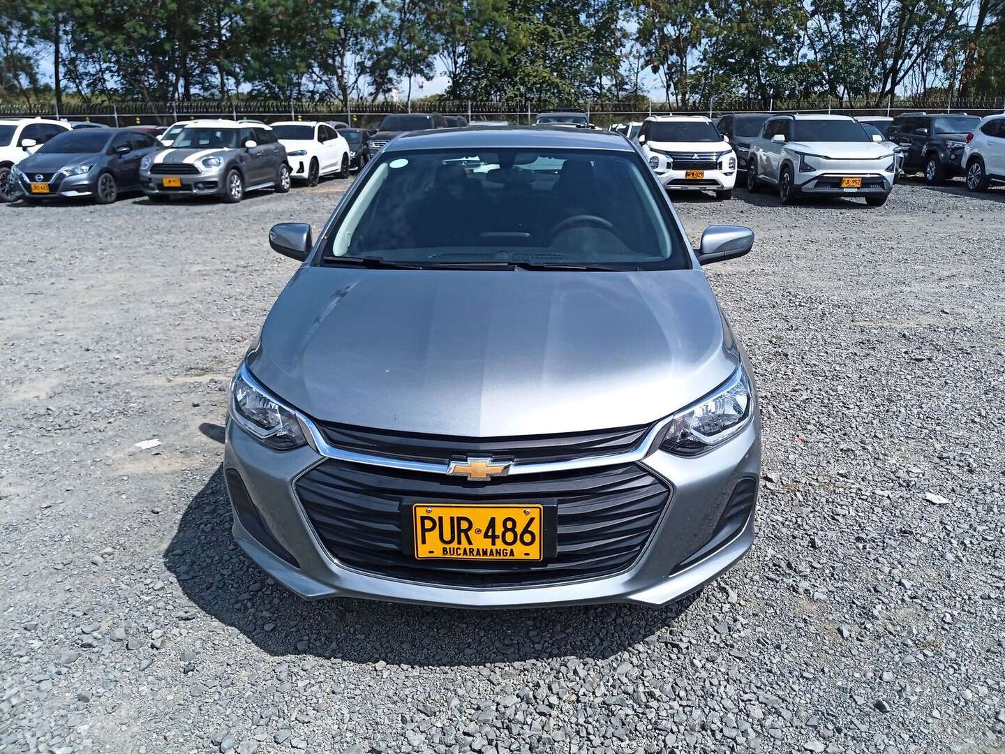 Chevrolet - Onix - 2025