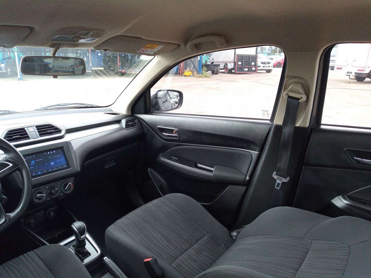 Suzuki - Swift - 2023