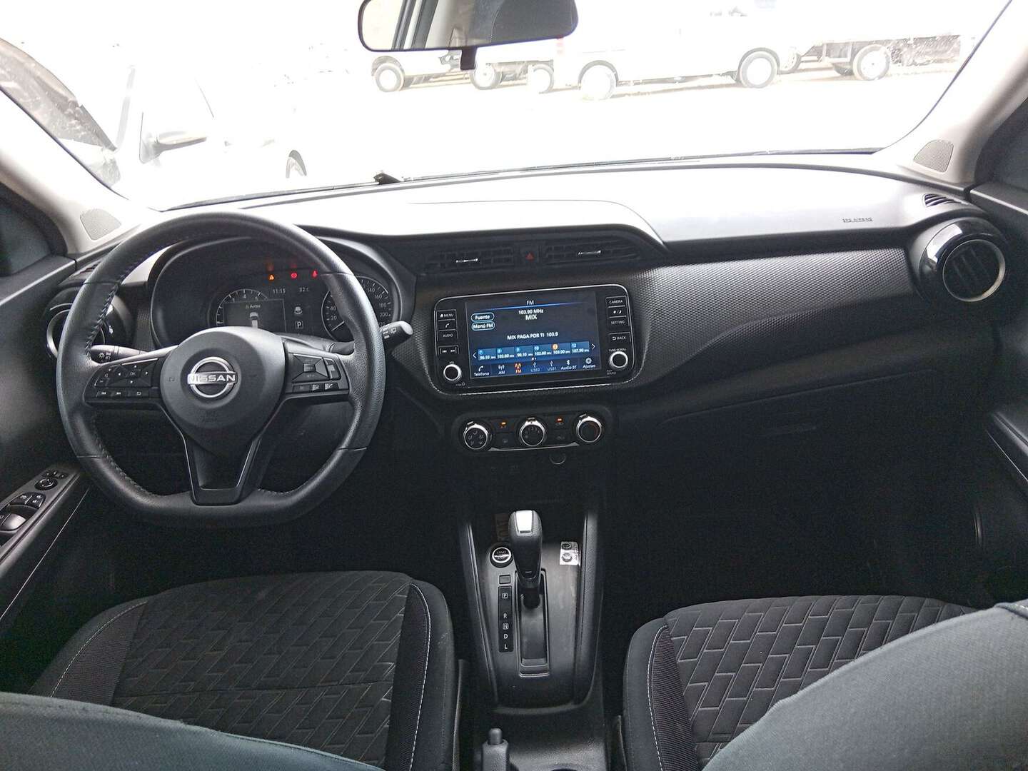 Nissan - Kicks - 2026
