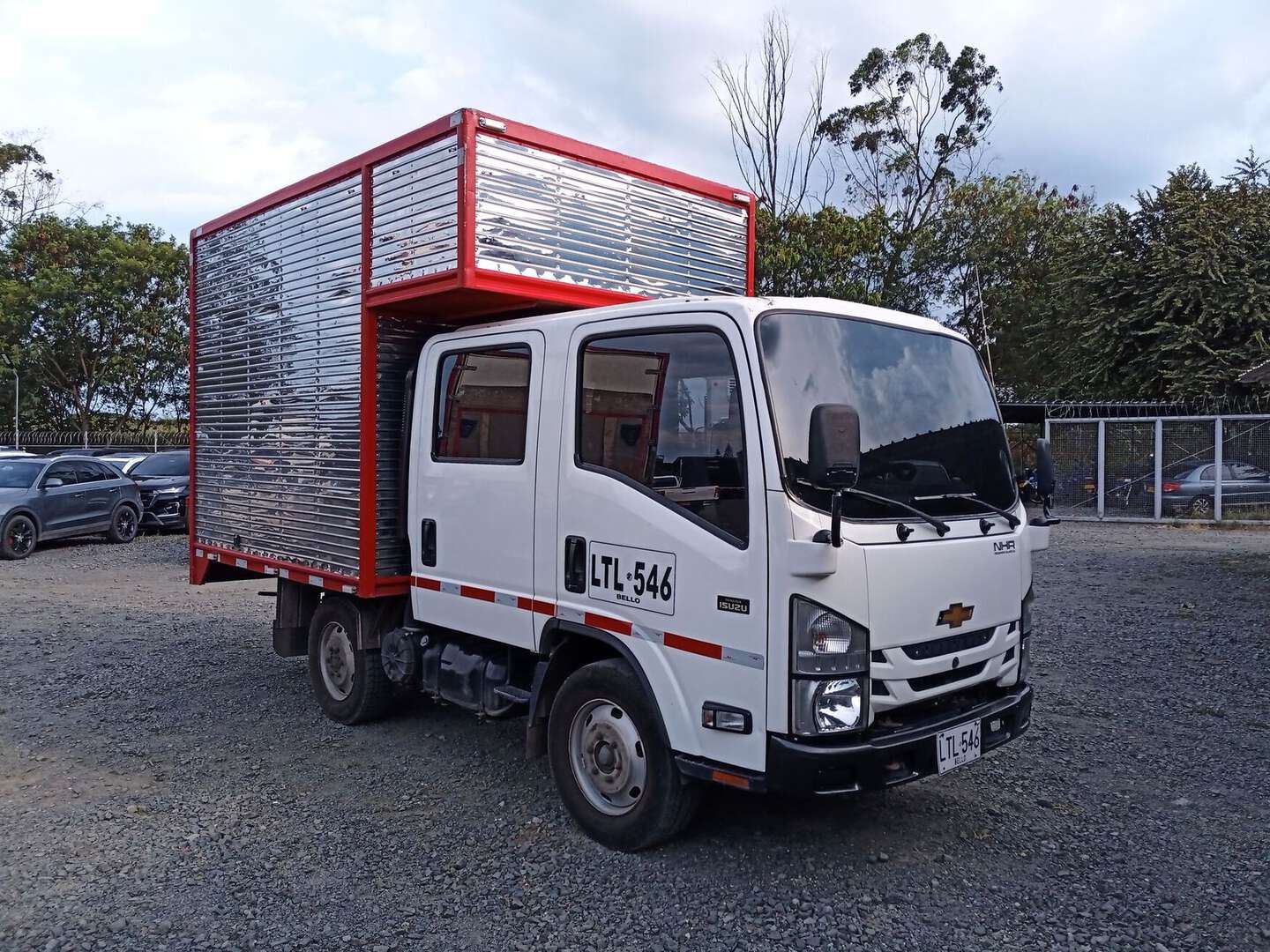 Chevrolet - NHR Doble - 2023