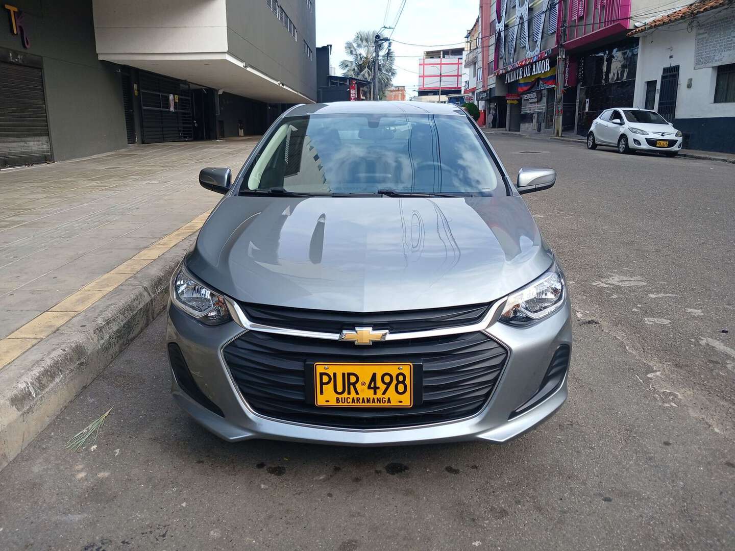 Chevrolet - Onix - 2025