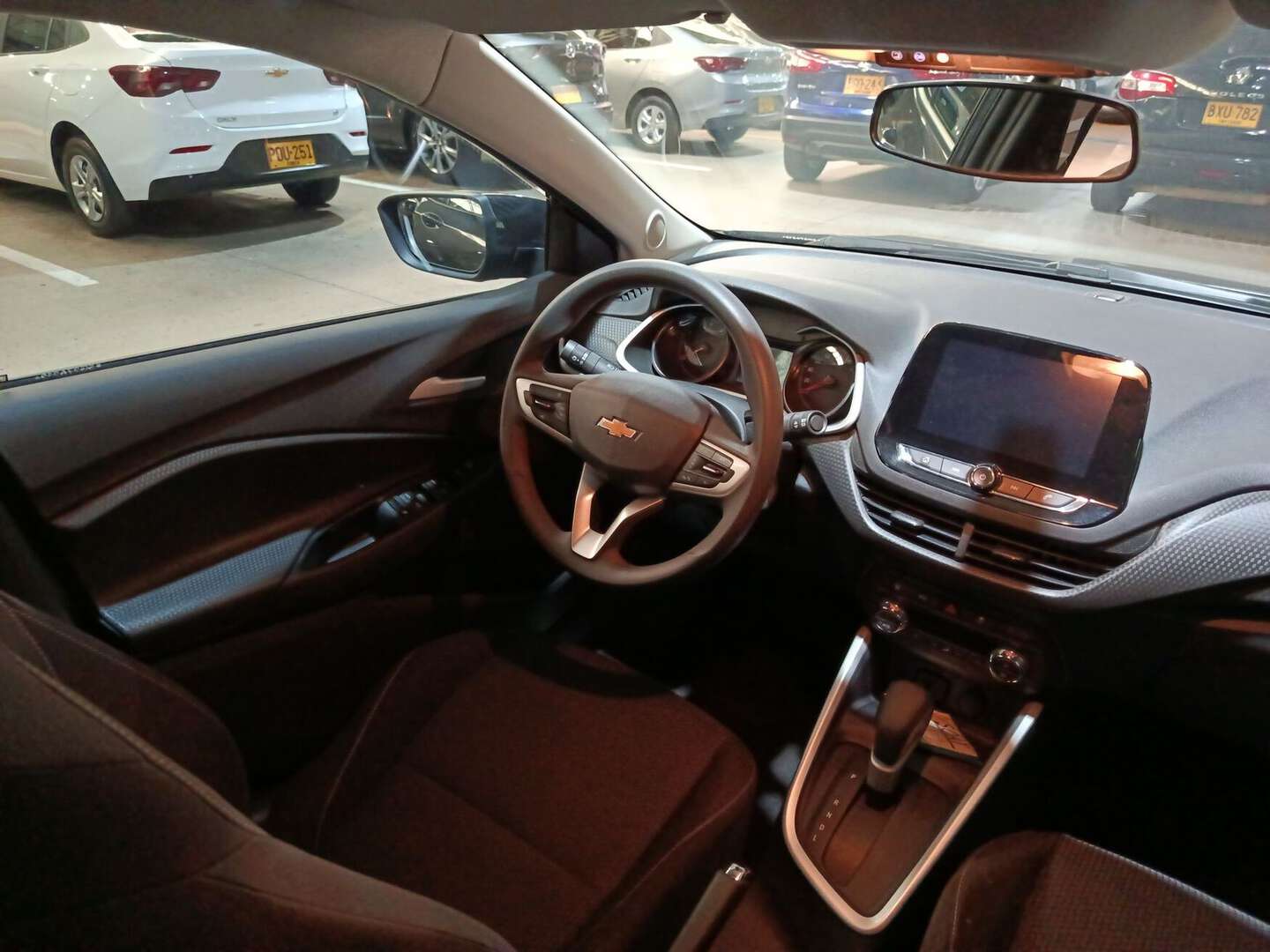 Chevrolet - Onix - 2025