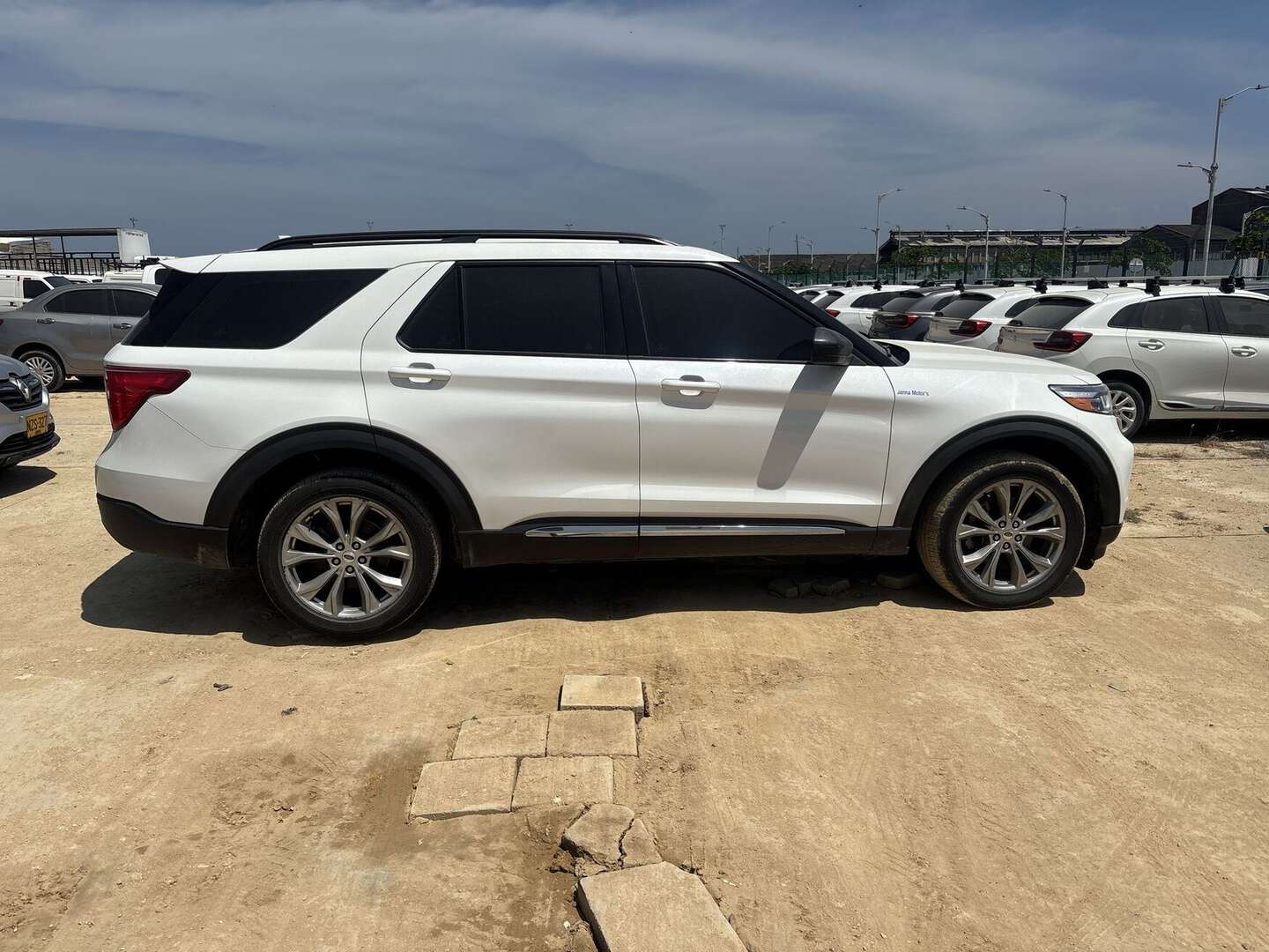 Ford - Explorer - 2021