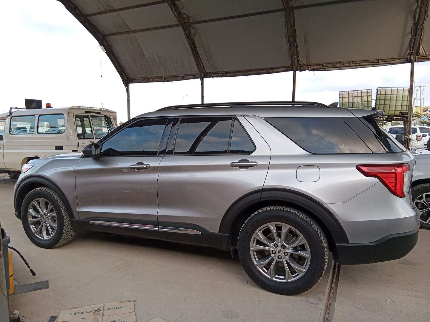 Ford - Explorer - 2021