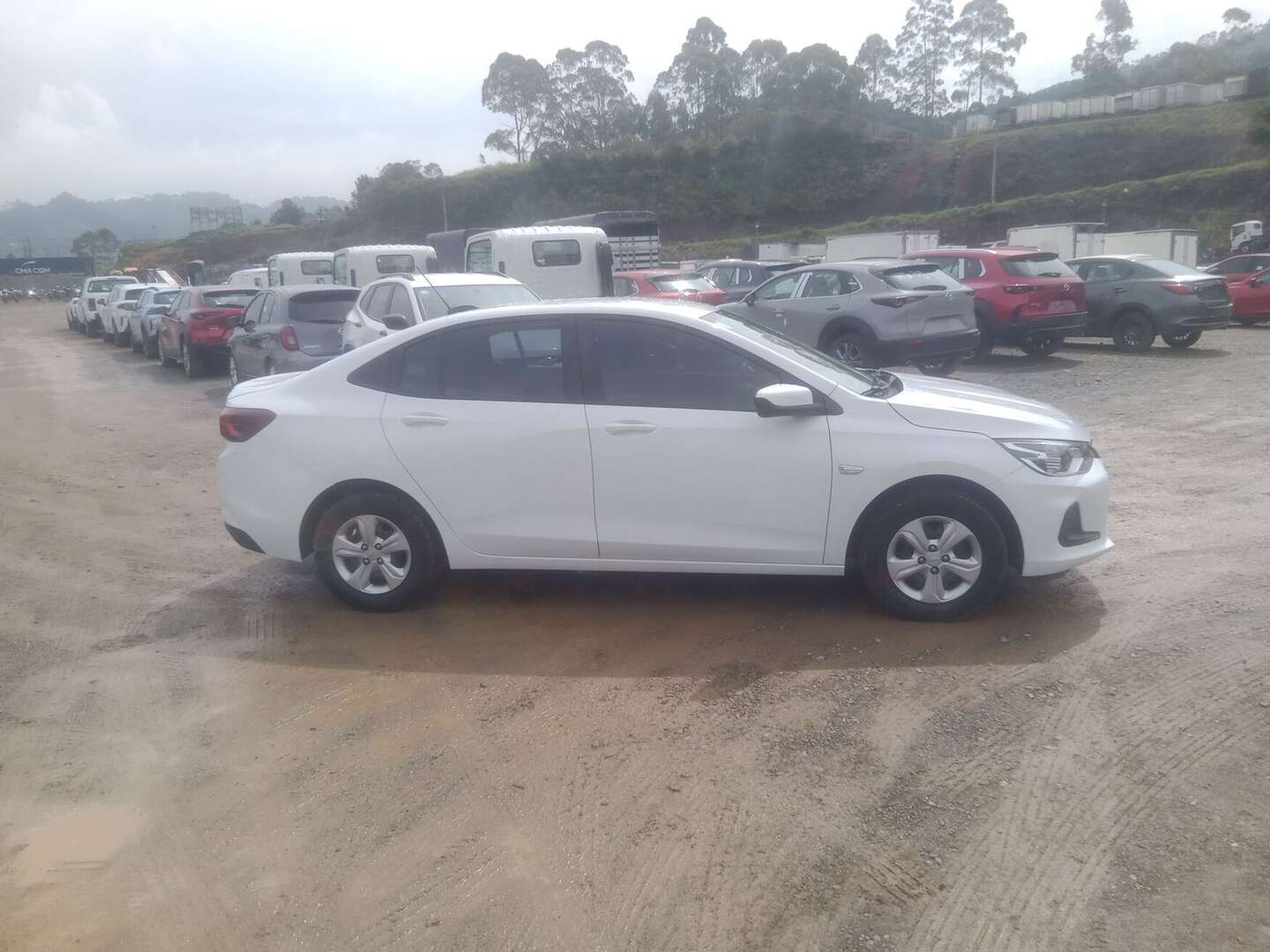 Chevrolet - Onix - 2025
