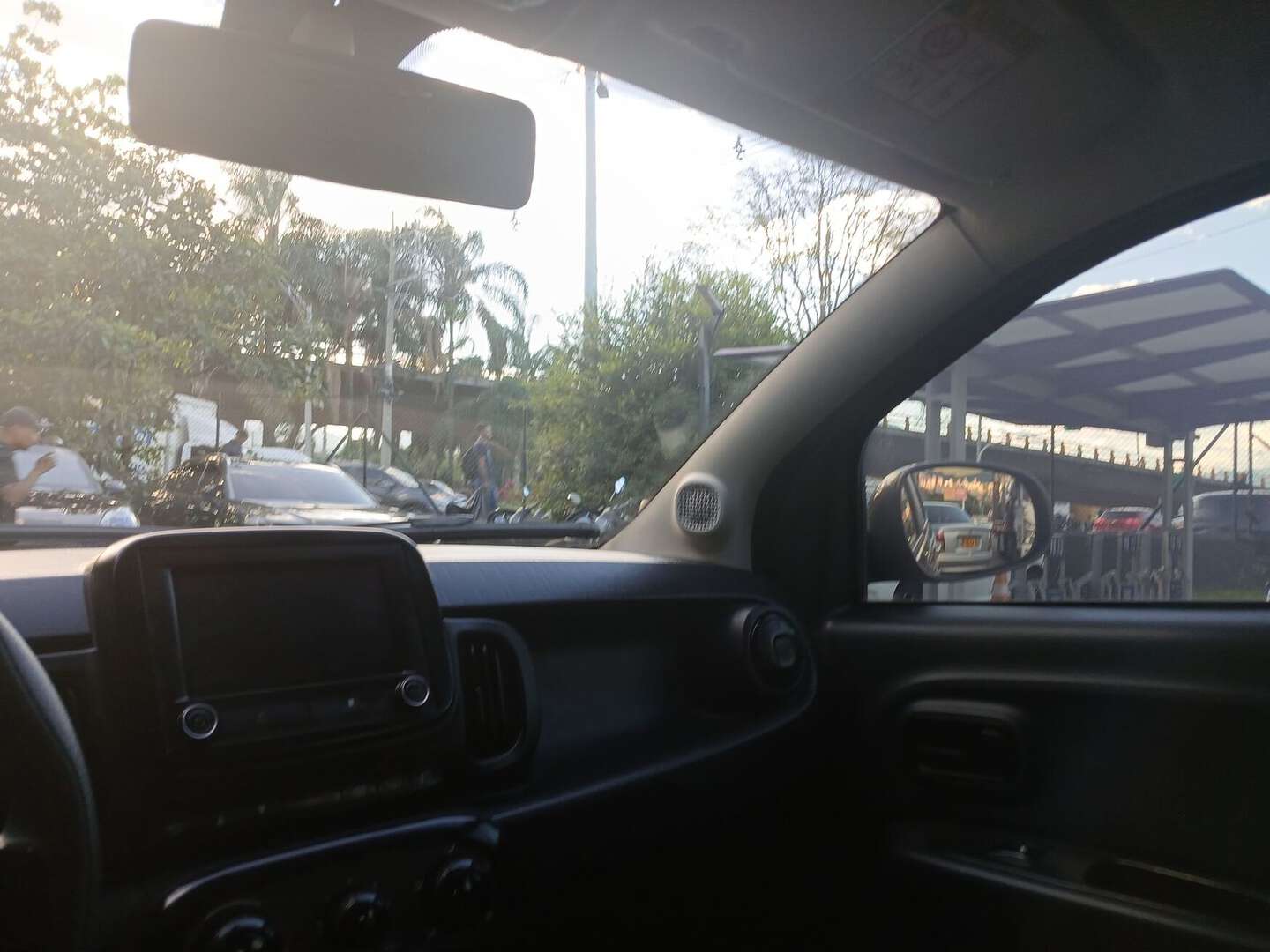 Fiat - Mobi - 2024