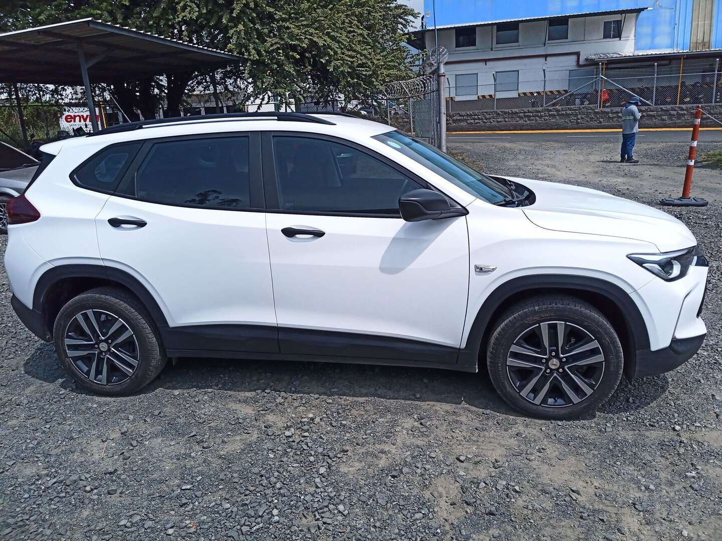 Chevrolet - Tracker - 2025