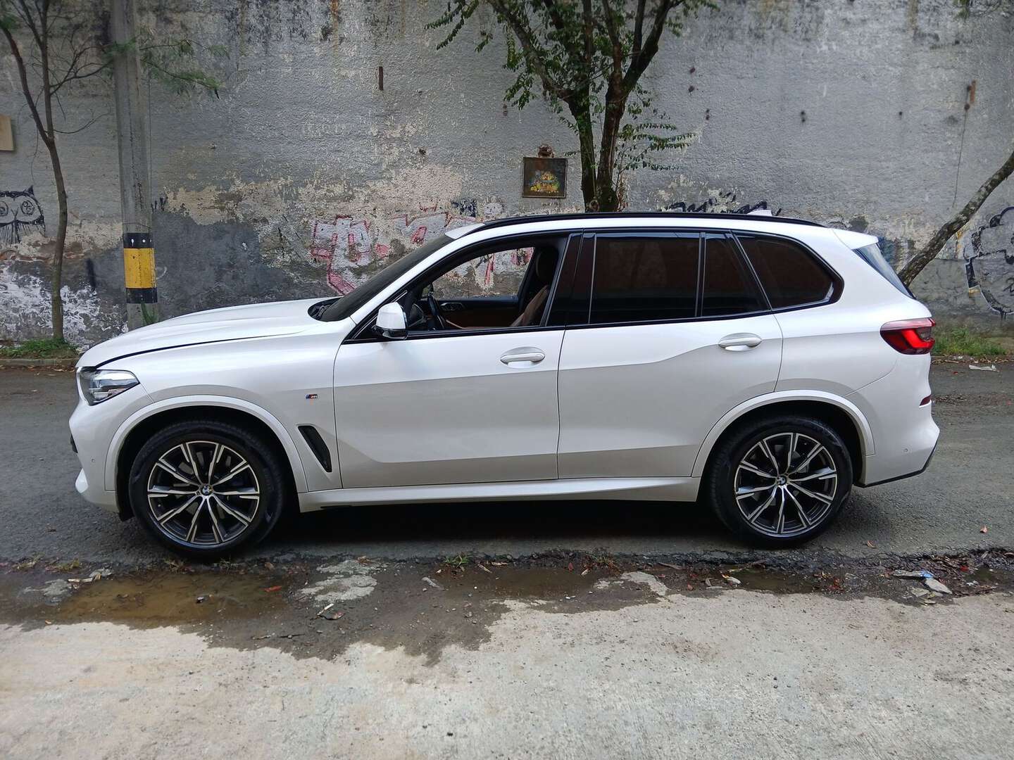 BMW - X5 - 2022