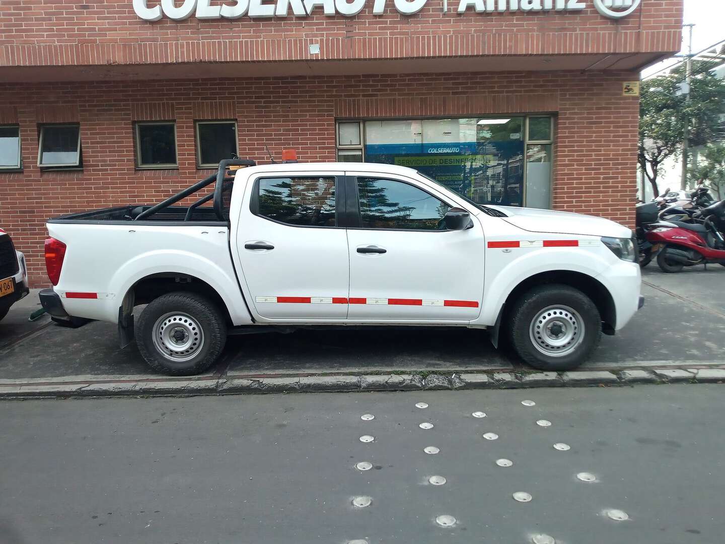 Nissan - Frontier - 2022