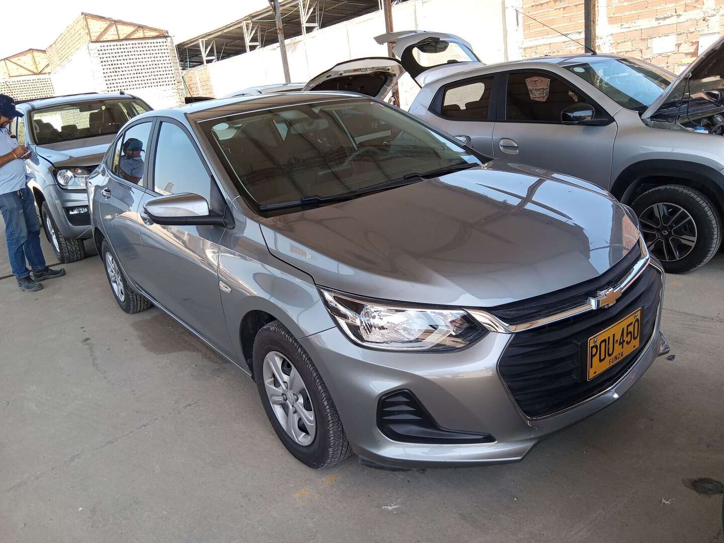 Chevrolet - Onix - 2025