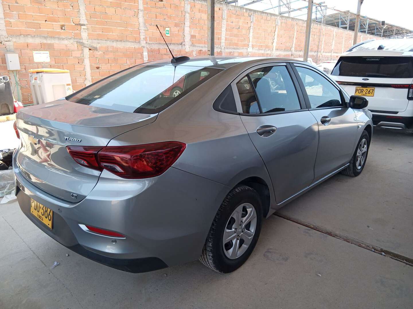 Chevrolet - Onix - 2025