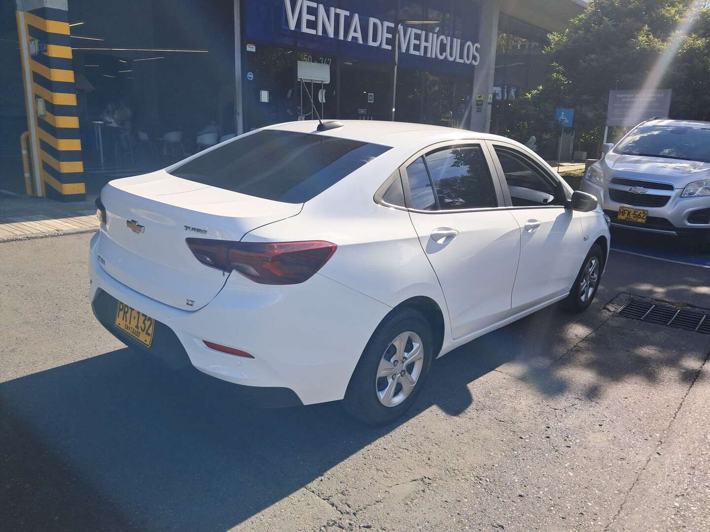 Chevrolet - Onix - 2025