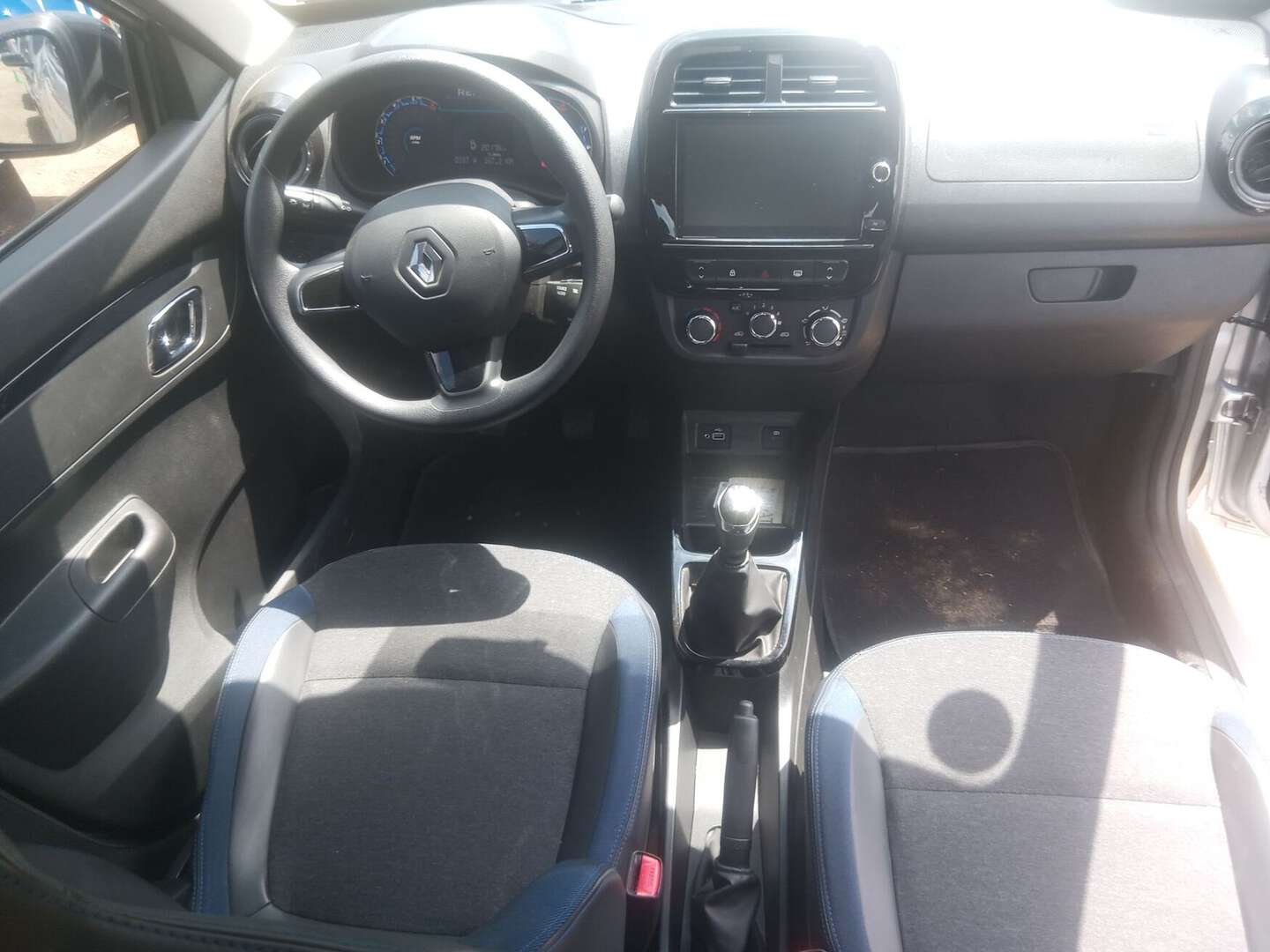 Renault - Kwid - 2026