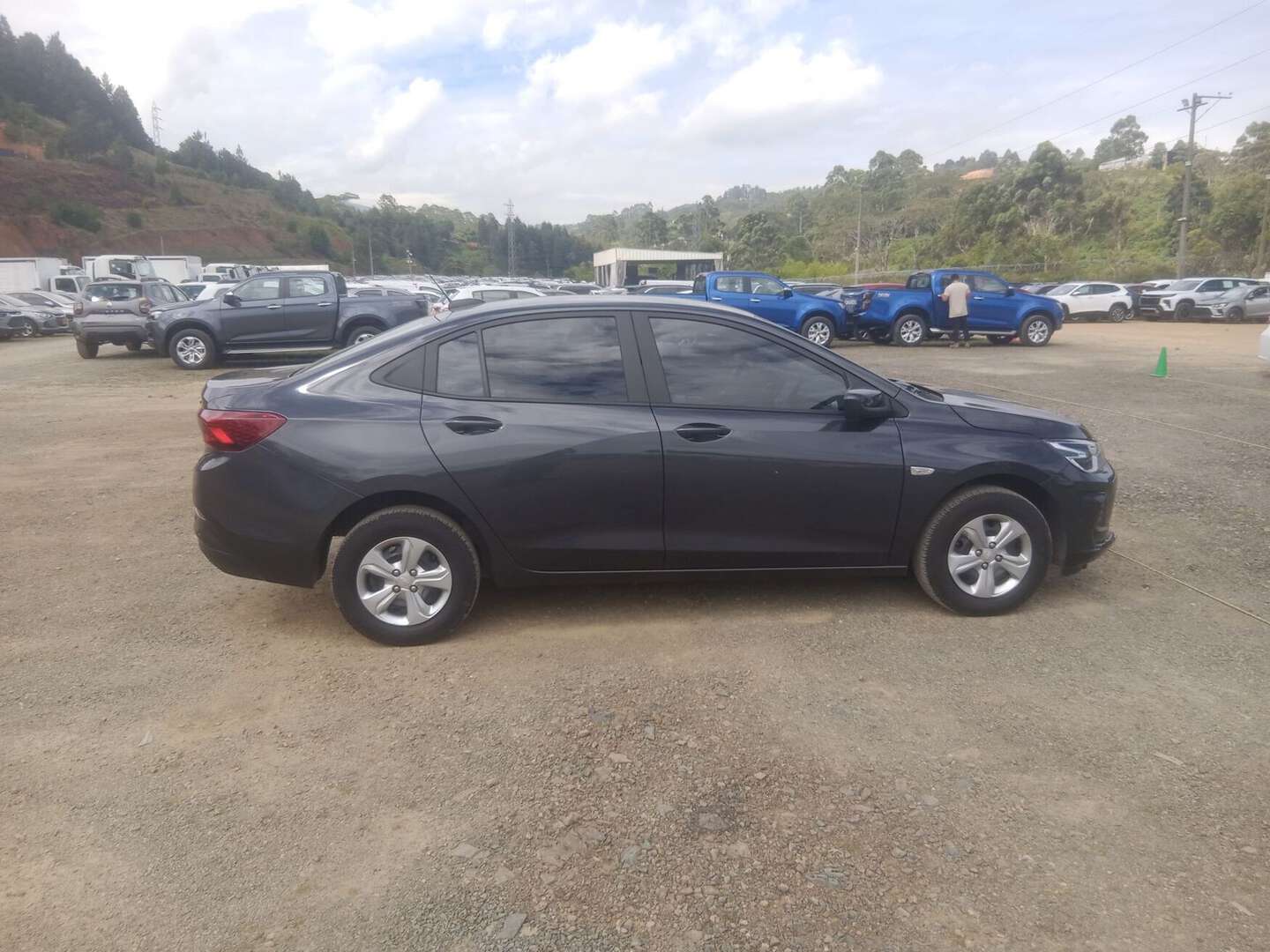 Chevrolet - Onix - 2025