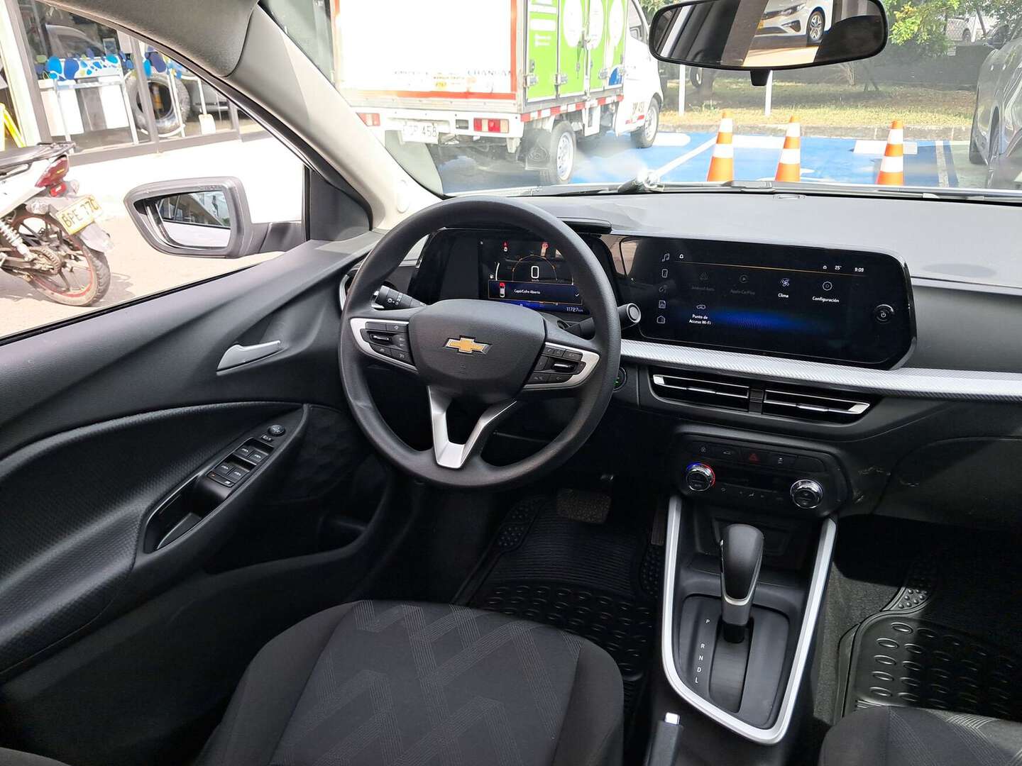 Chevrolet - Onix - 2026