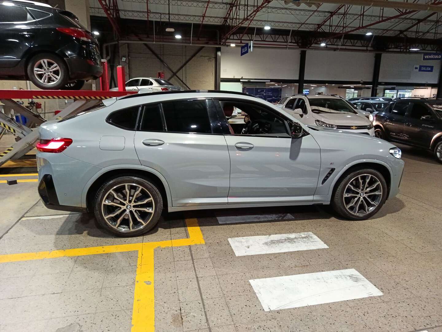 BMW - X4 - 2023