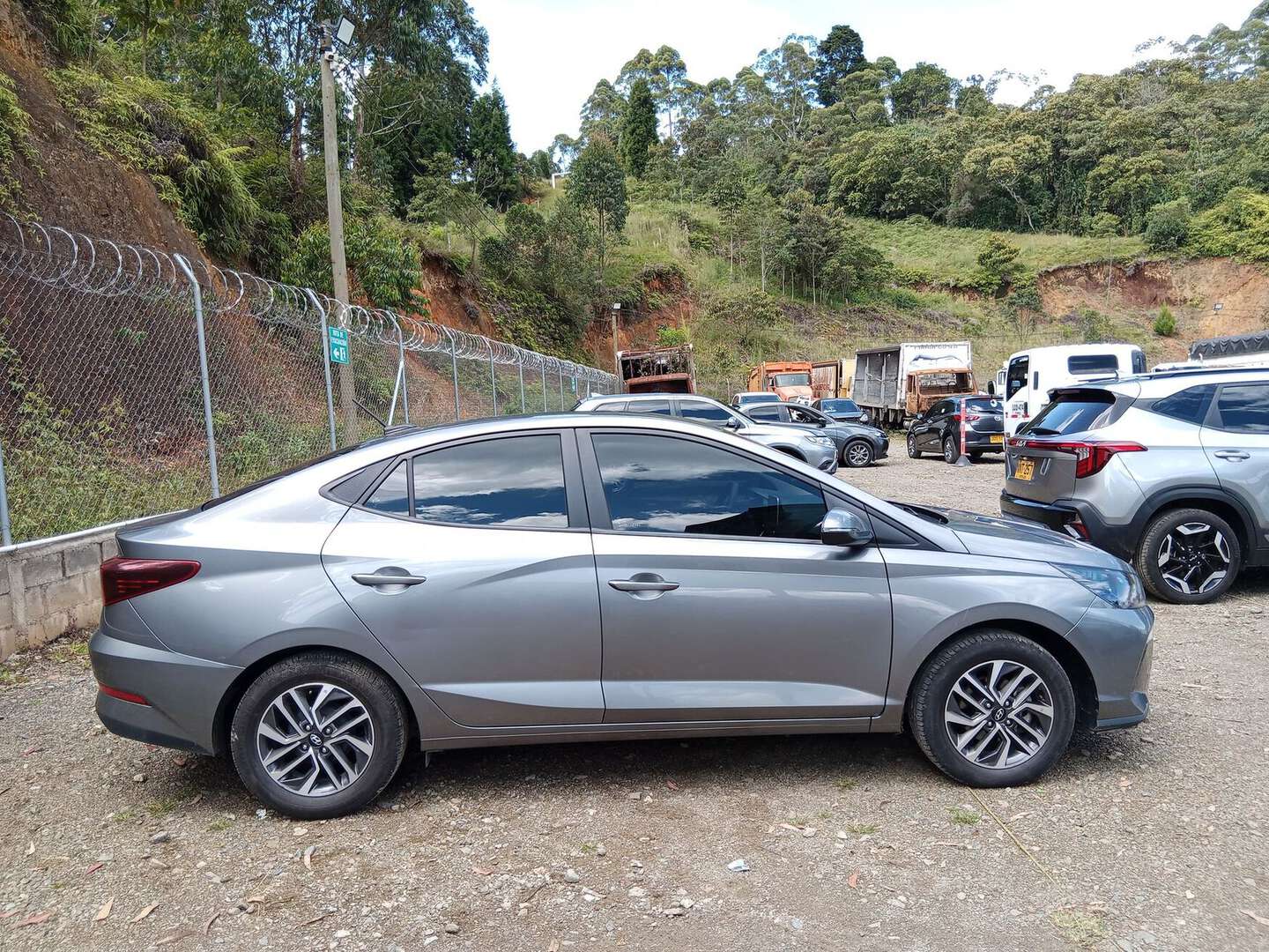 Hyundai - HB20S Accent - 2024