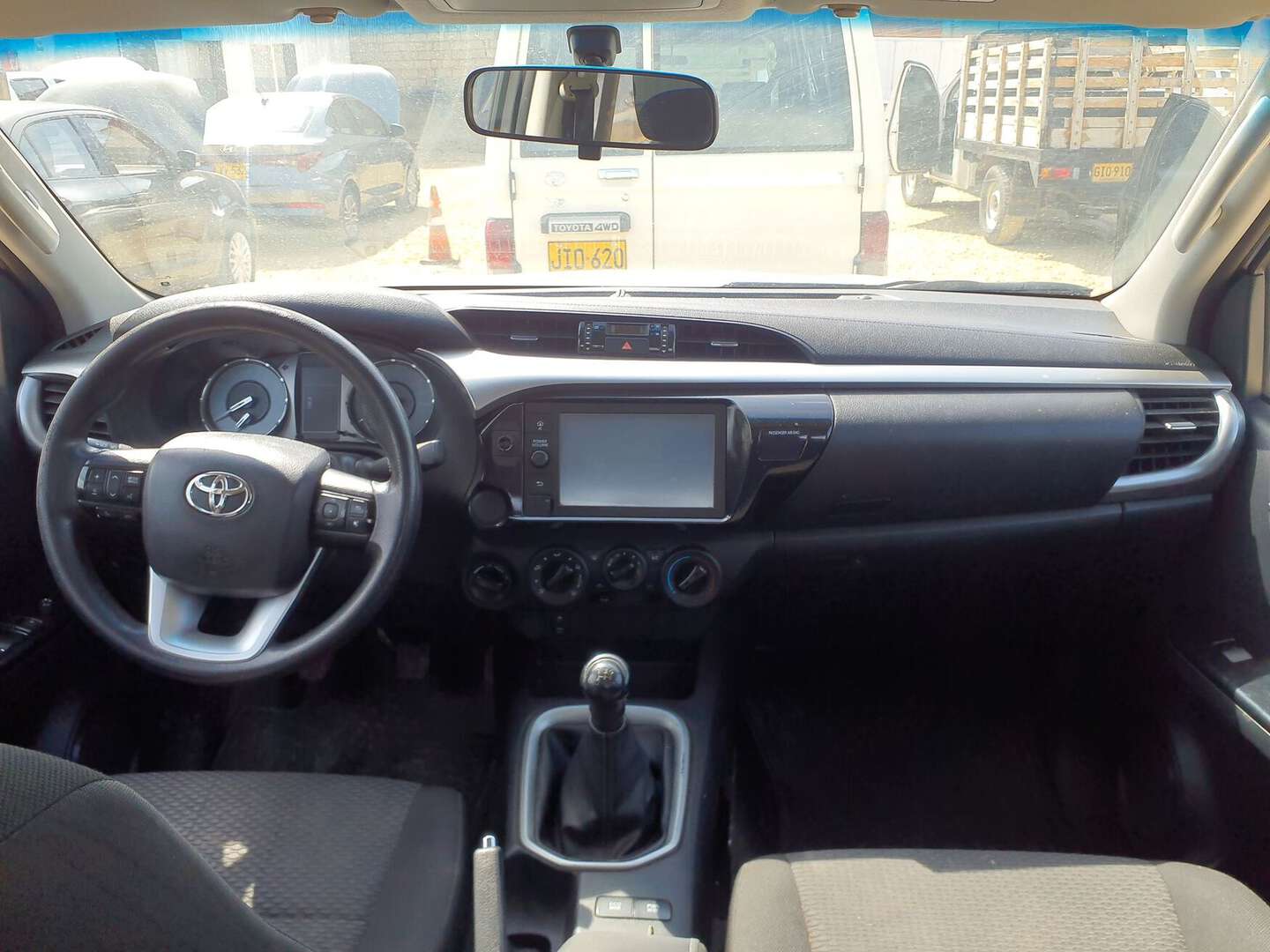 Toyota - Hilux - 2021