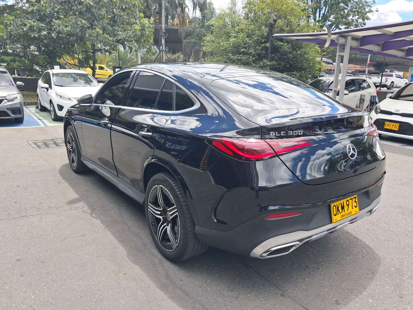Mercedes Benz - GLC300 - 2026