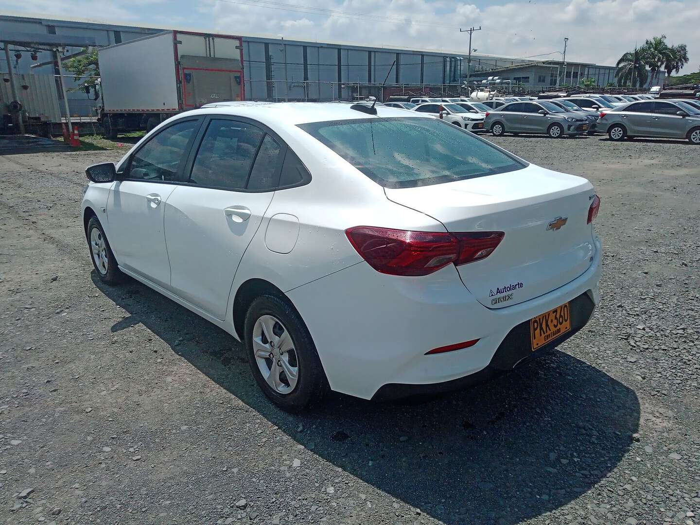 Chevrolet - Onix - 2025