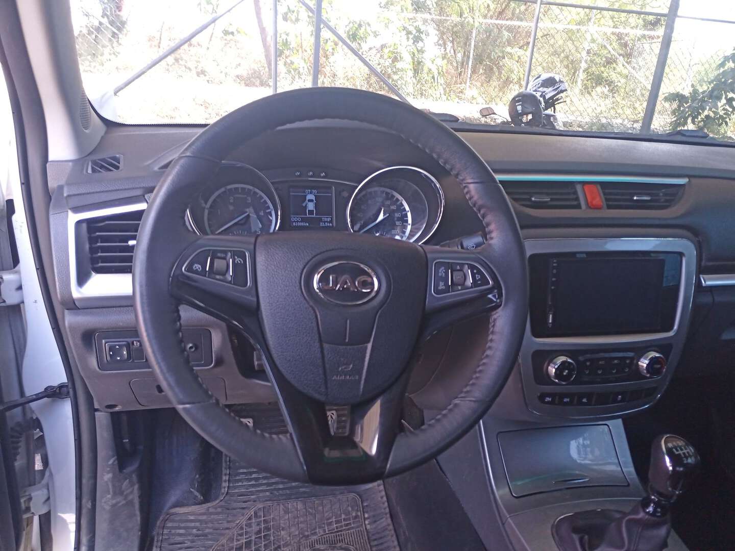 Jac - JT8 - 2023