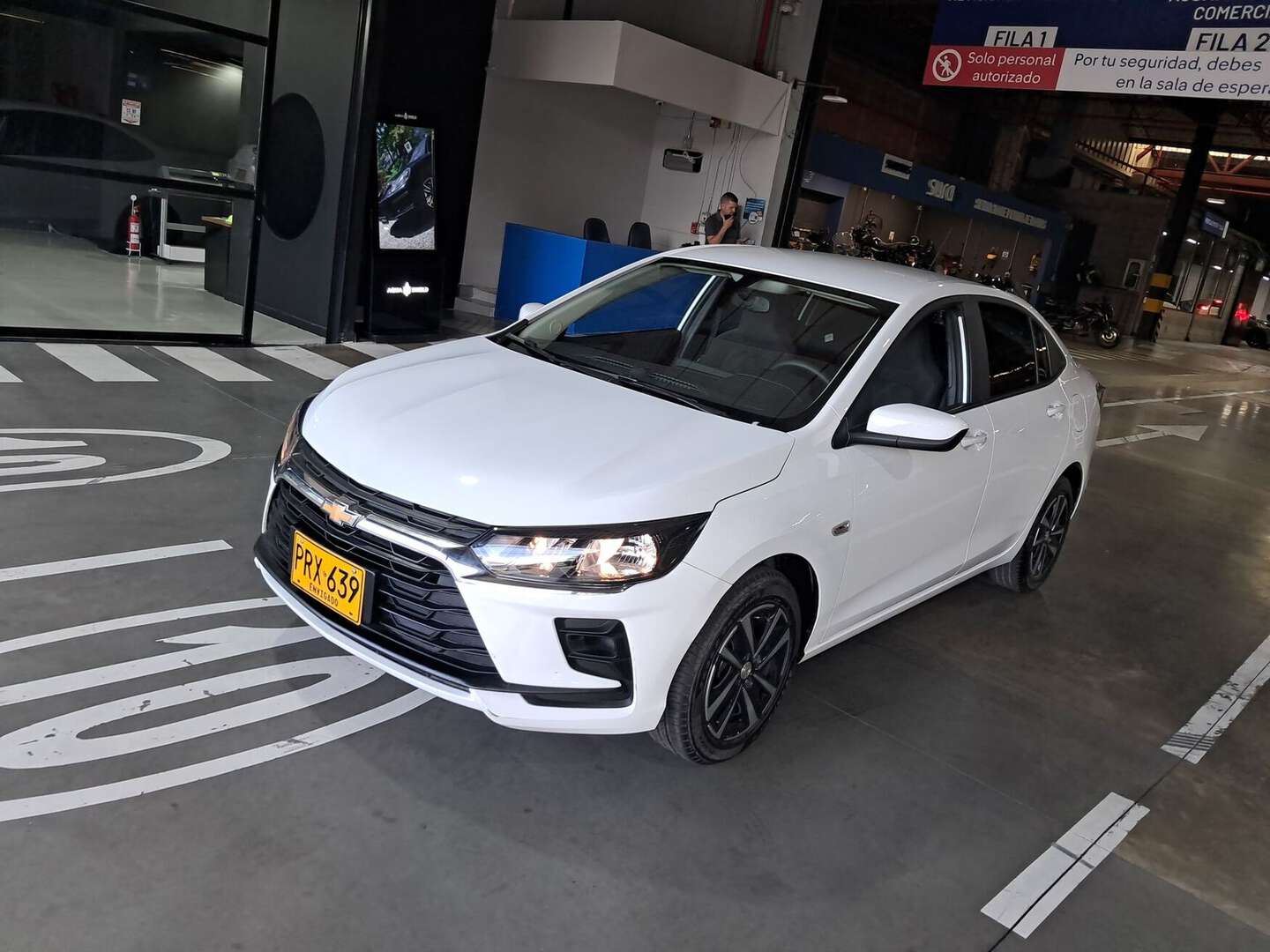 Chevrolet - Onix - 2026