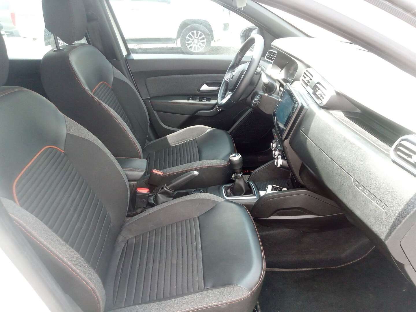 Renault - Duster - 2025