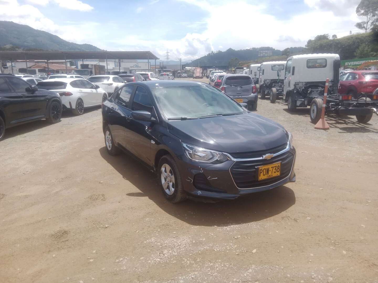 Chevrolet - Onix - 2025