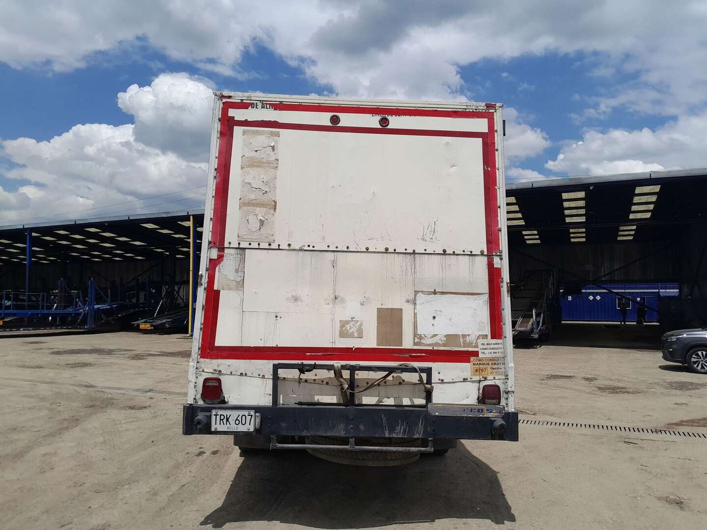 International - 4300 - 2013