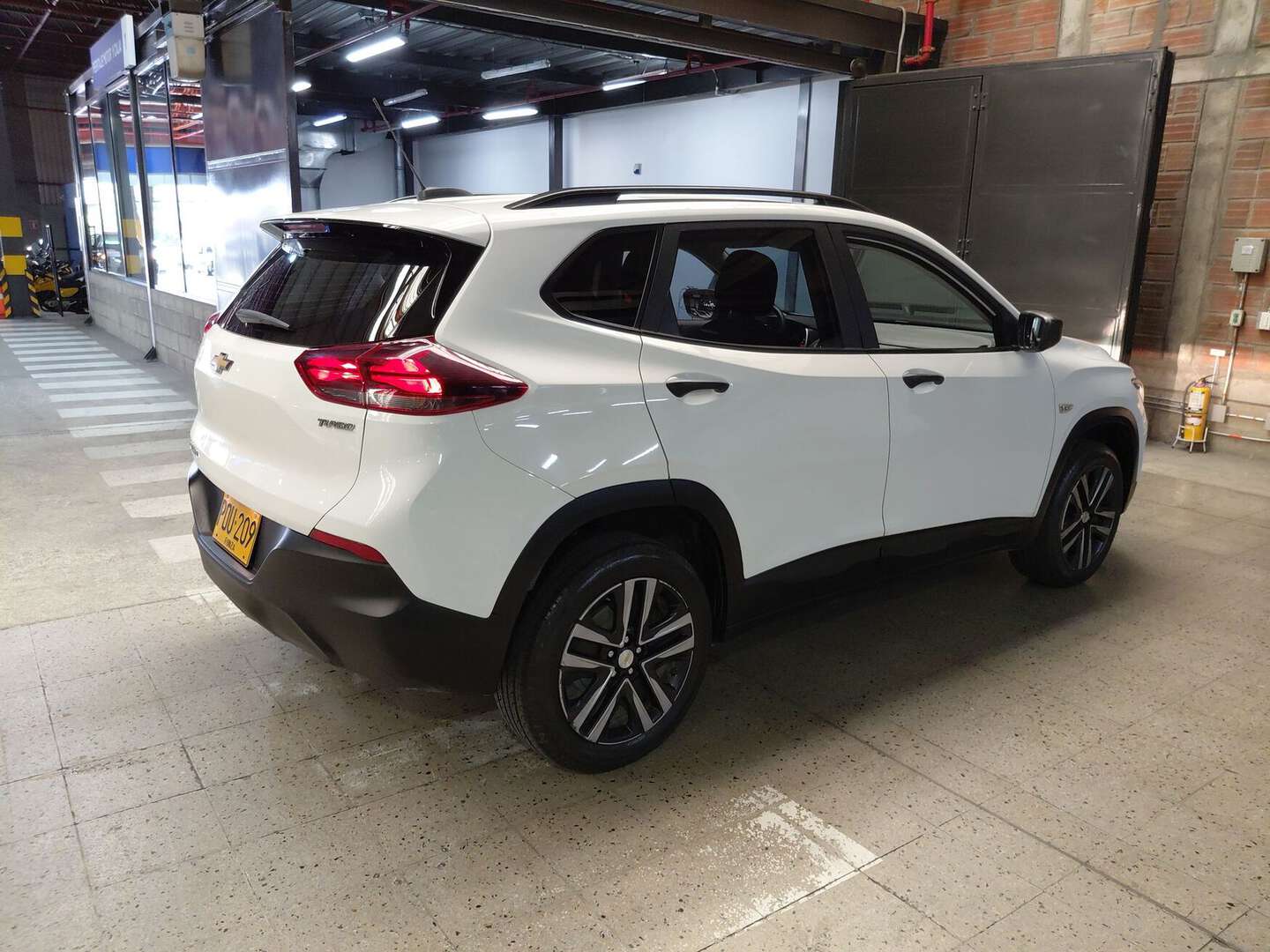 Chevrolet - Tracker - 2025