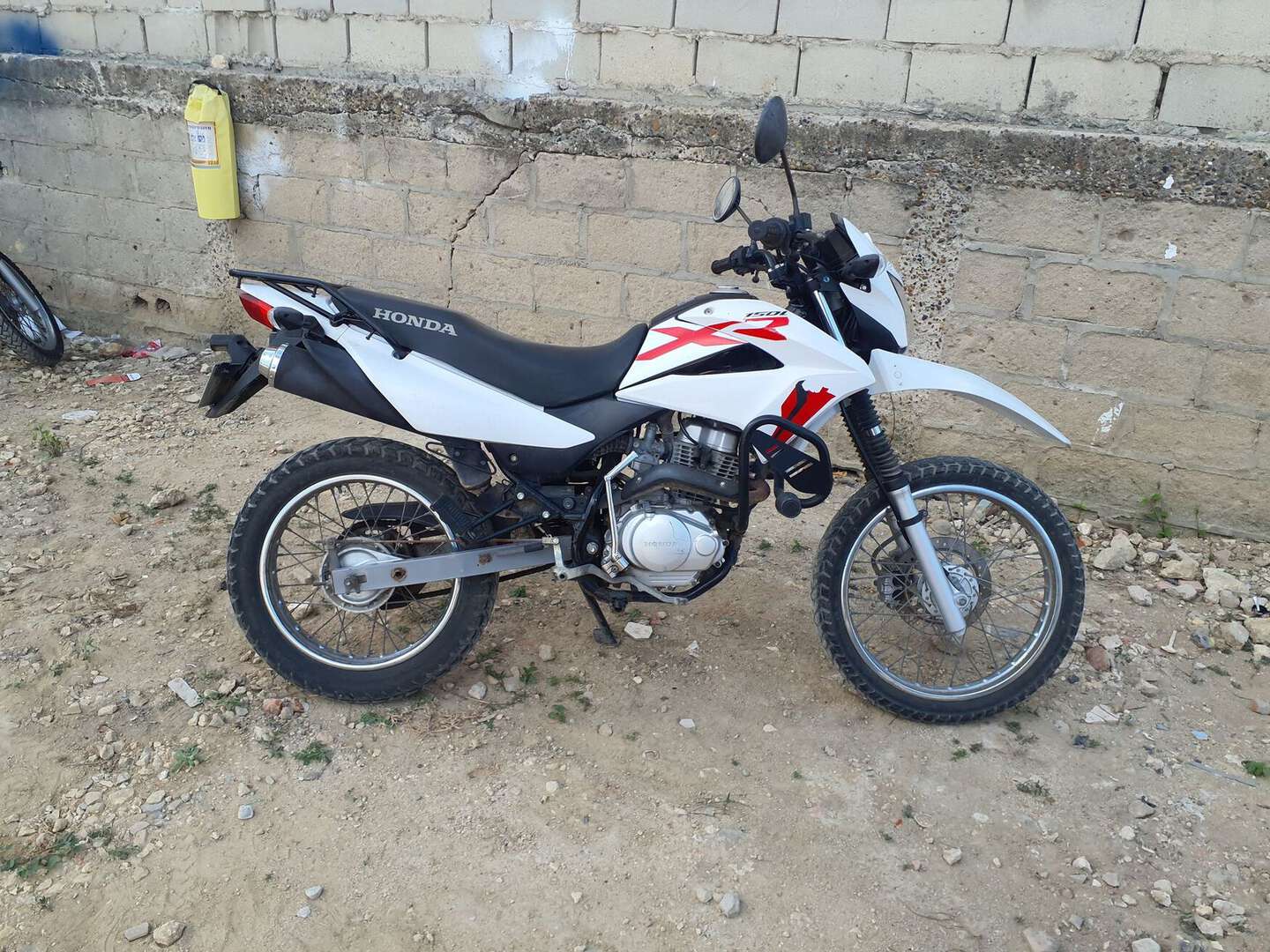 Honda - XR 150L - 2023