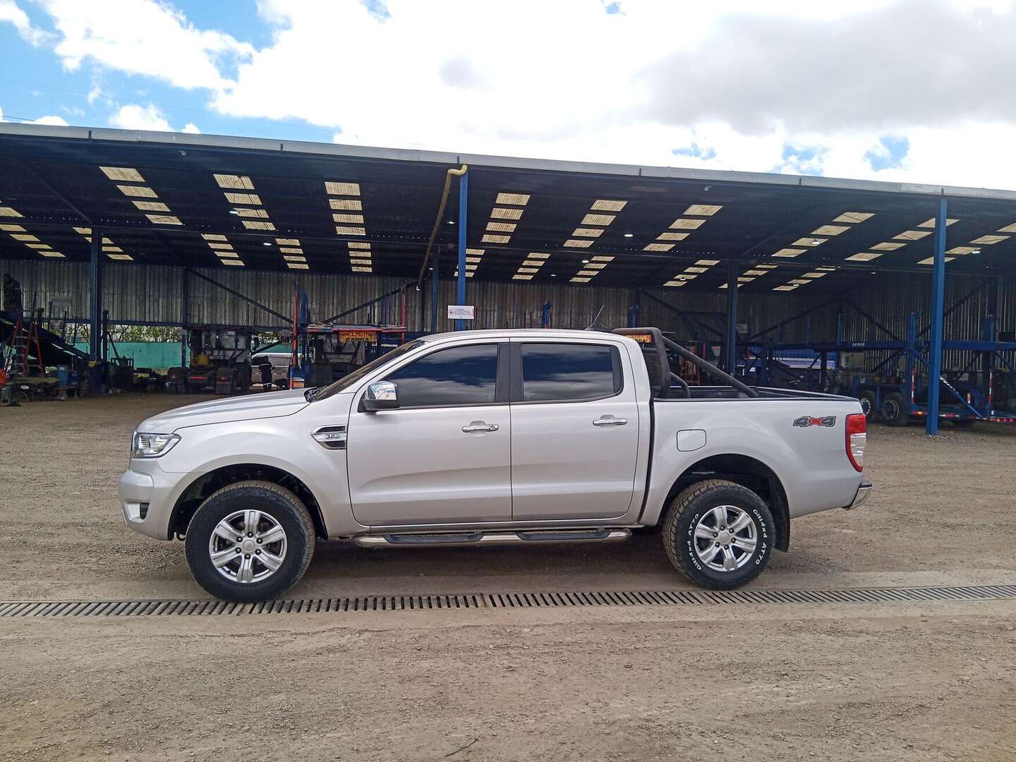 Ford - Ranger - 2023