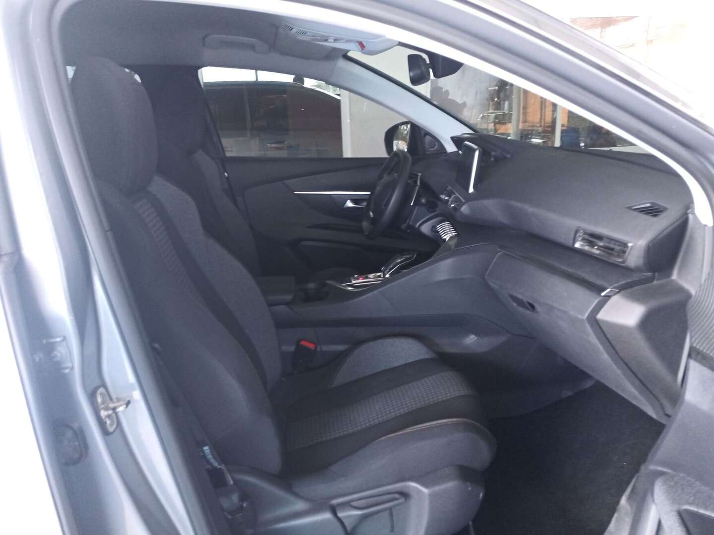 Peugeot - 3008 - 2021