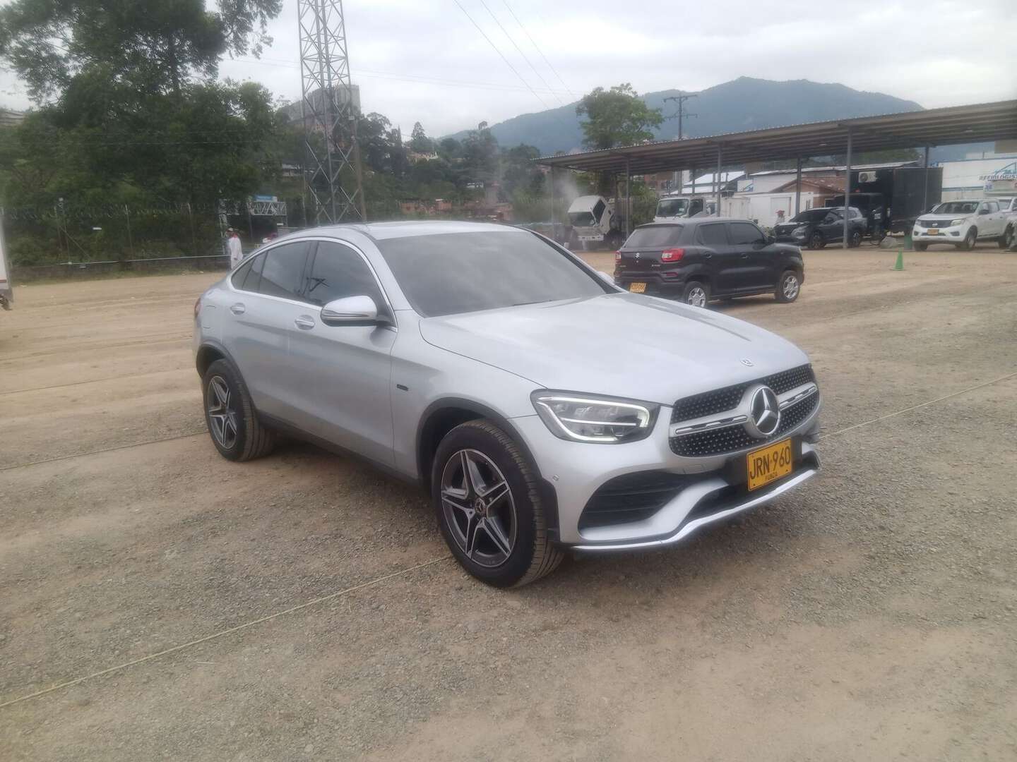Mercedes Benz - GLC300E - 2022