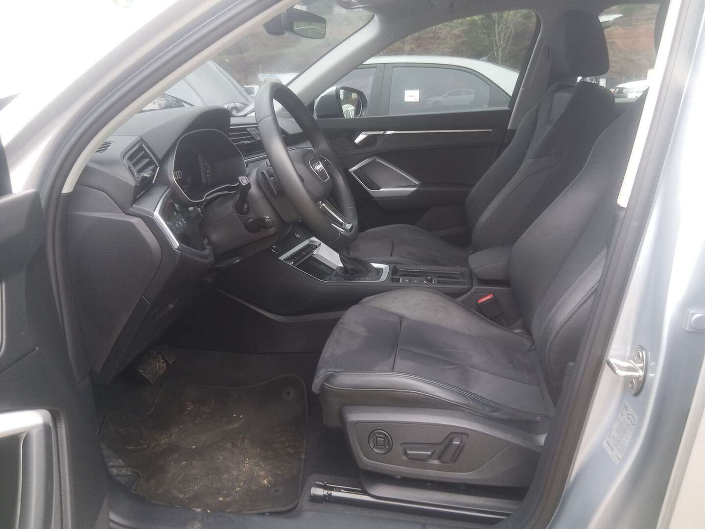 Audi - Q3 - 2024