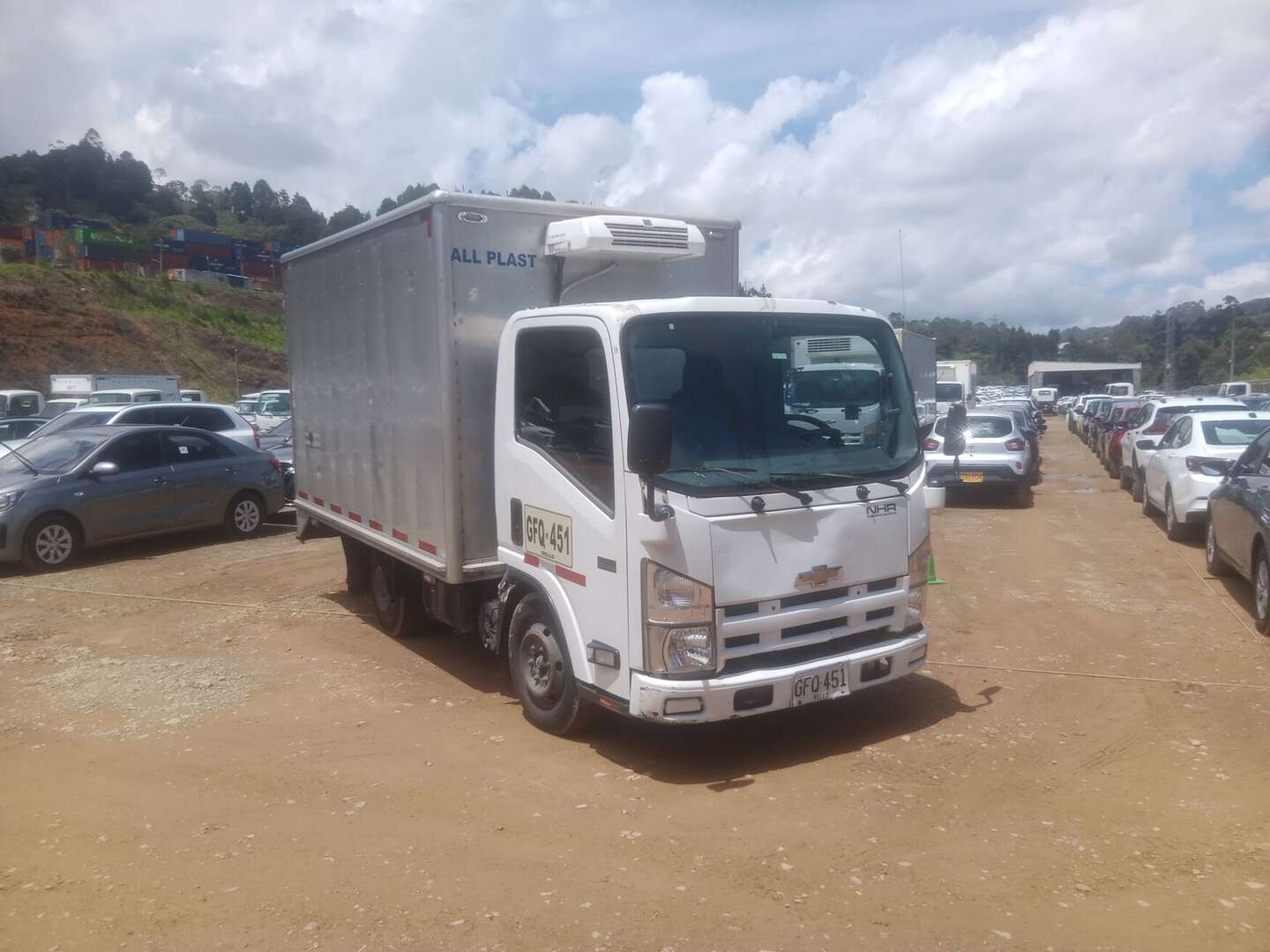 Chevrolet - NHR Reward - 2020
