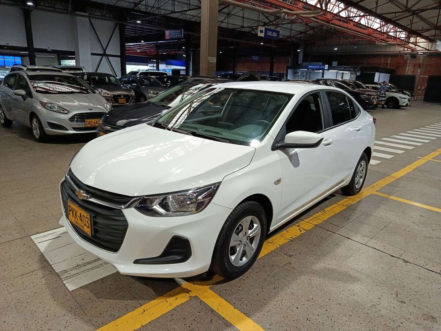 Chevrolet - Onix - 2025