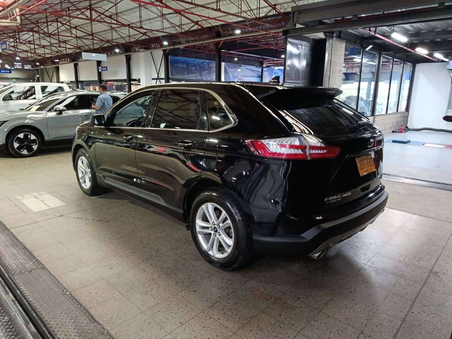 Ford - Edge - 2020