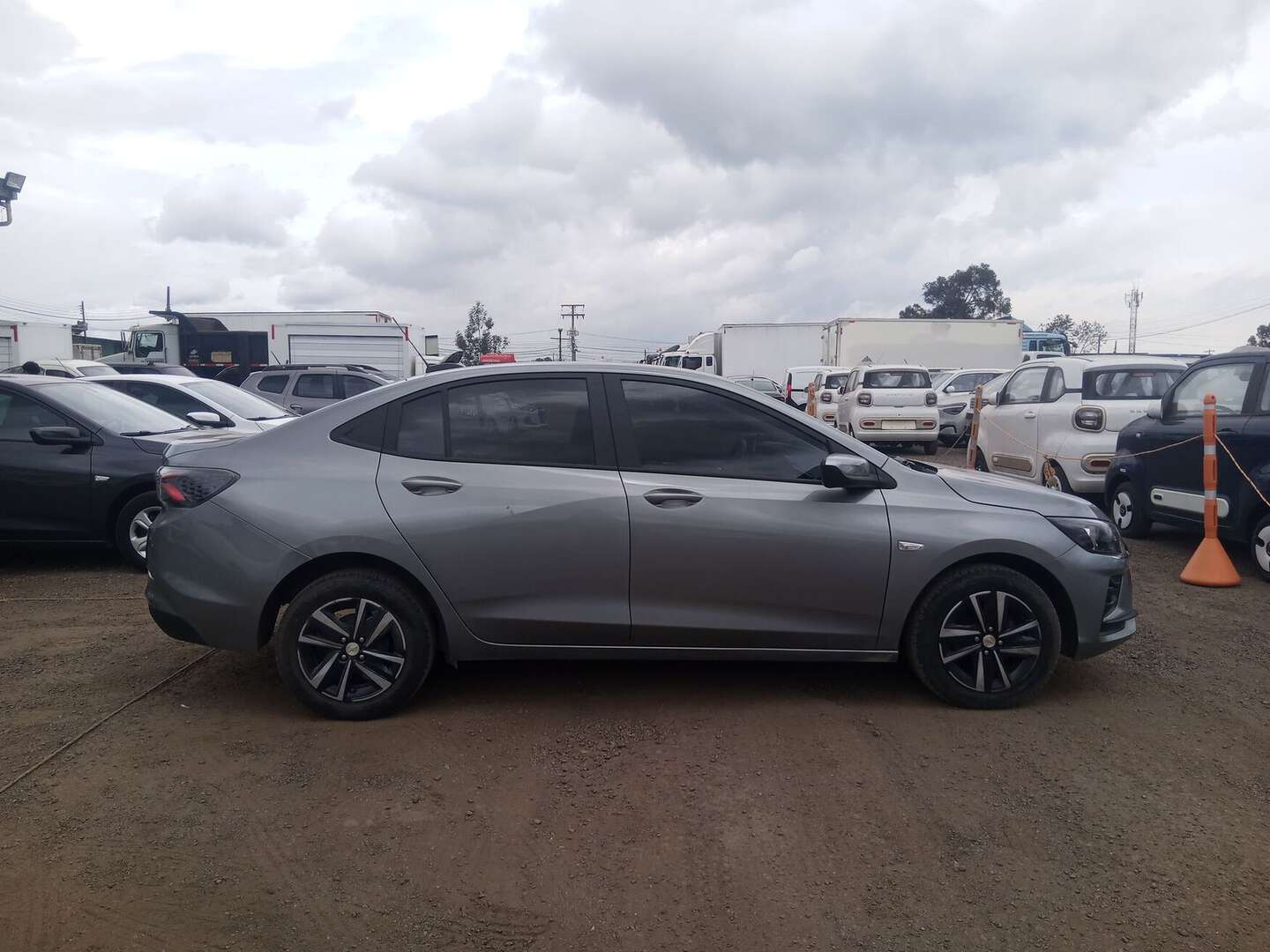 Chevrolet - Onix - 2026
