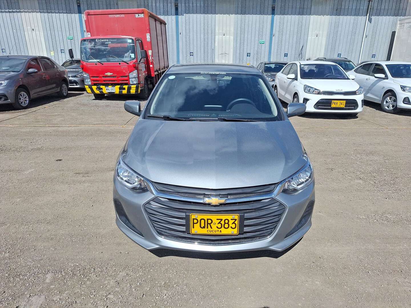 Chevrolet - Onix - 2025